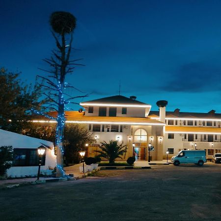 Amrouss Touristic Darmaroc Azrou Exterior foto