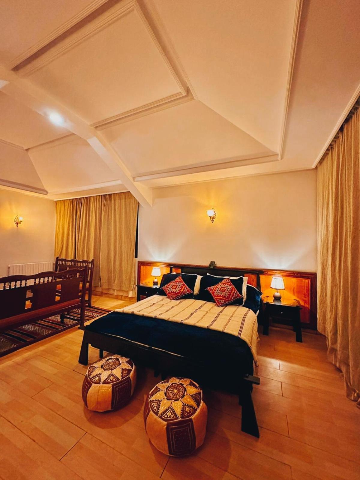 Amrouss Touristic Darmaroc Azrou Quarto foto