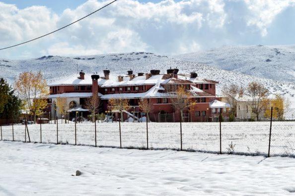 Amrouss Touristic Darmaroc Azrou Exterior foto